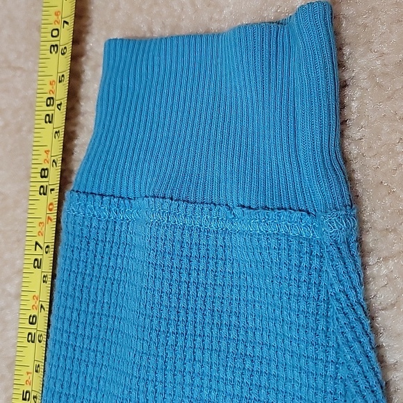 TNA Cropped Thermal Teal Blue Long Sleeve Top US M - Picture 7 of 10